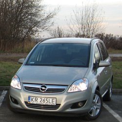 opel-zafira-1